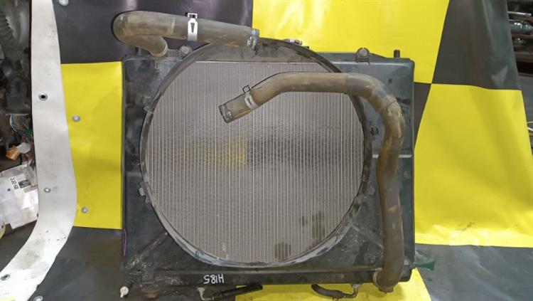 Радиатор основной Мицубиси Паджеро в Бугуруслане 105204