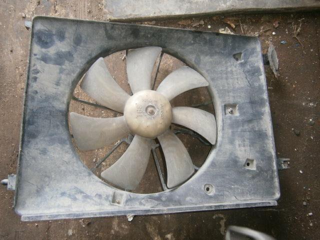 Диффузор радиатора Хонда Фит в Бугуруслане 24057
