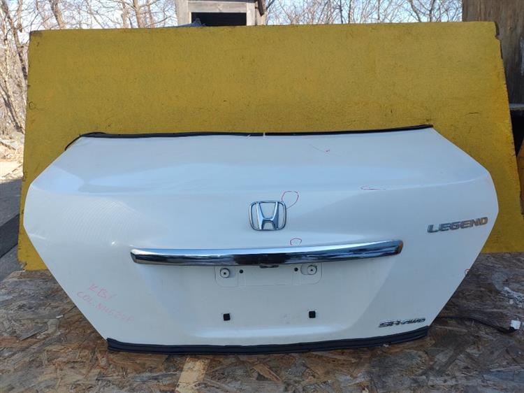 Крышка багажника Хонда Легенд в Бугуруслане 50805